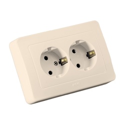 Розетка с/у Master РС16-351-01, 2 гнезда, с/з, слоновая кость